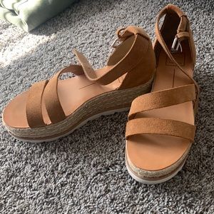 Dolce Vita Espadrille Platform Wedge 7